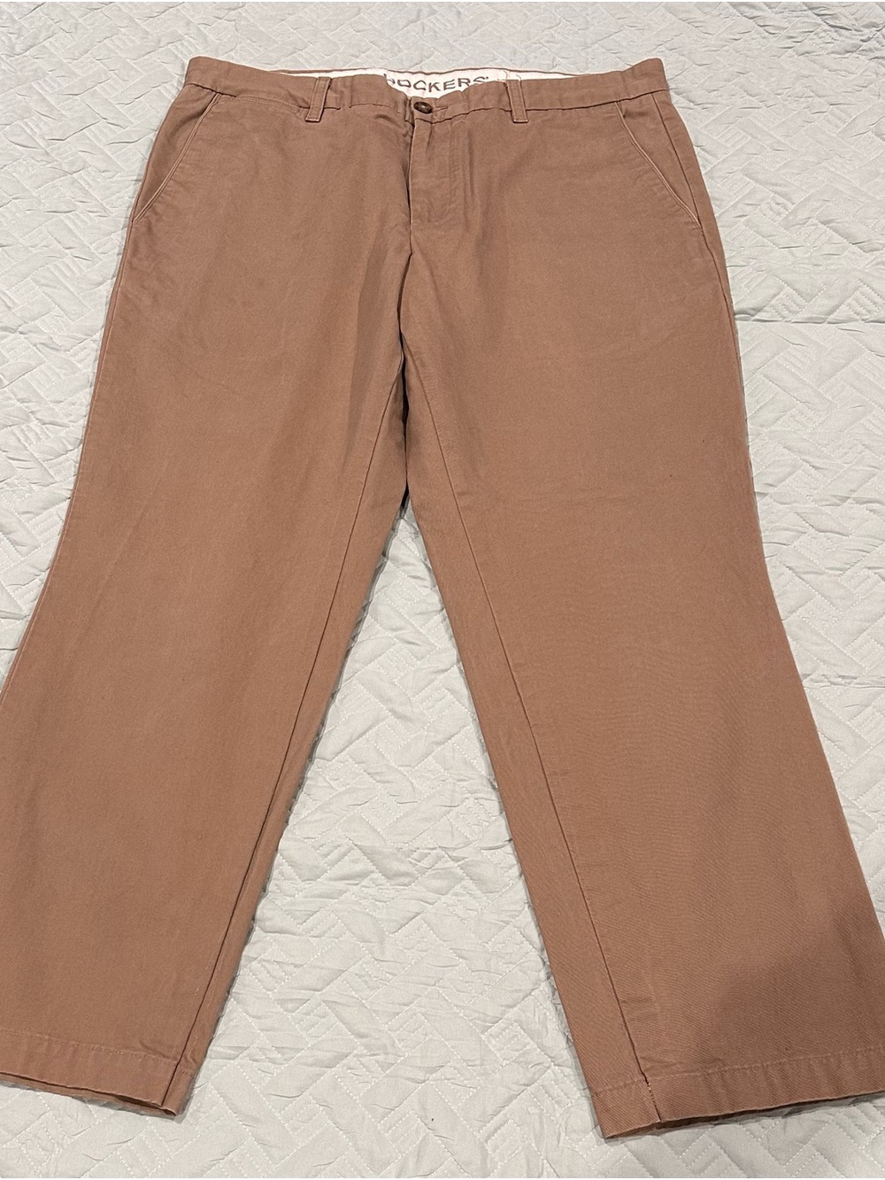 Dockers Men’s Chino Pants in Brown Tan